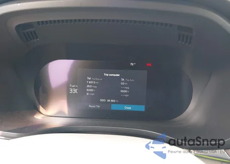 2022 Volvo Xc60 Momentum z USA, uszkodzony, nr VIN YV4L12RK4N1003248